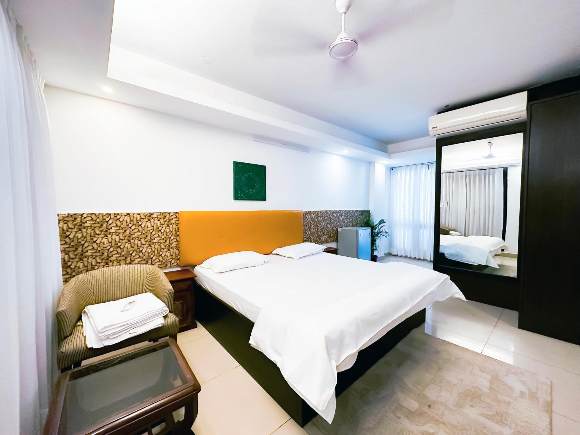 Hauz Khas House * New Delhi